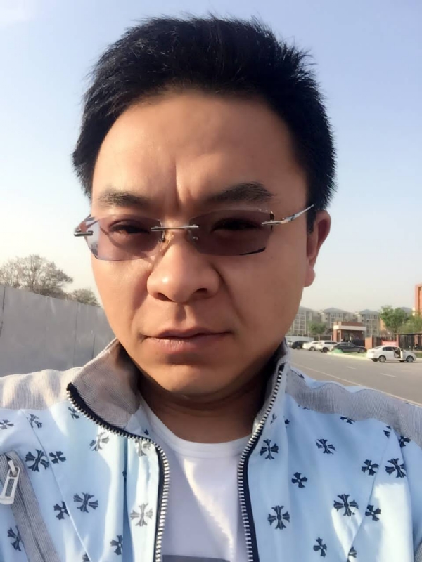 执着的等待的第一张照片--光泽相亲网