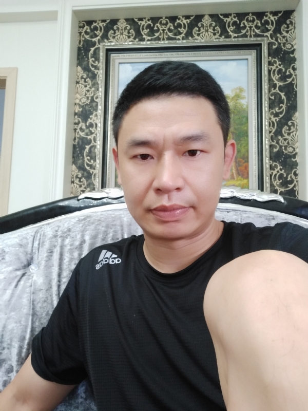 风的第一张照片--光泽相亲网