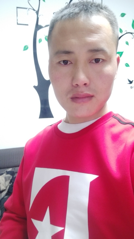 一花一世界的第二张照片--光泽相亲网