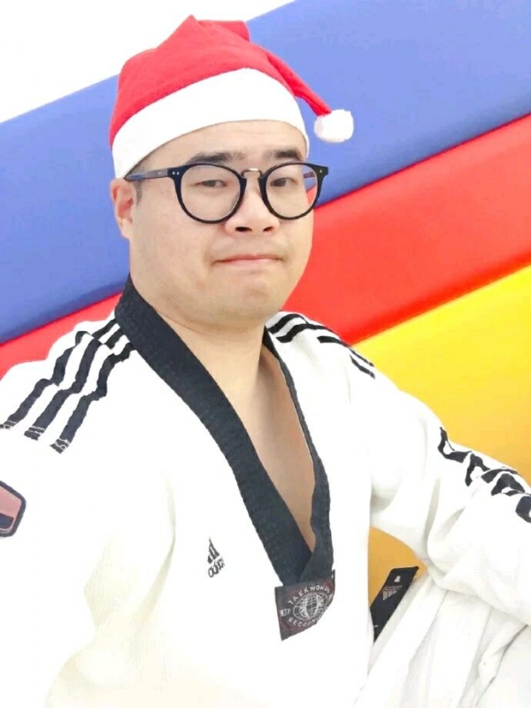 何当重相见的第一张照片--光泽相亲网