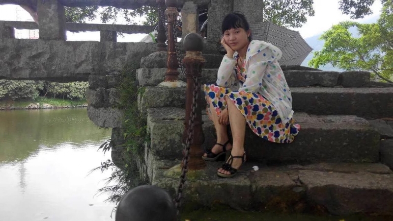 女子悠然的第一张照片--光泽相亲网
