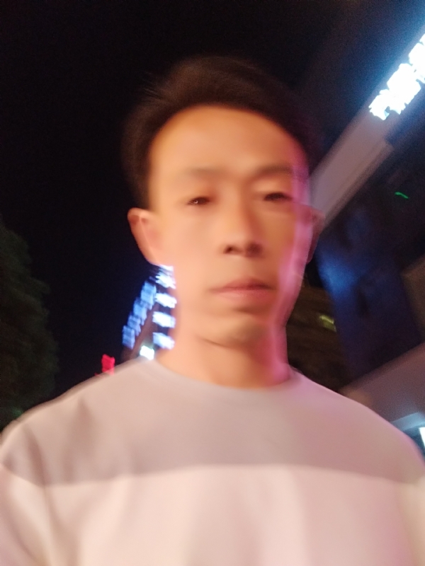 找个人来爱的第一张照片--光泽相亲网