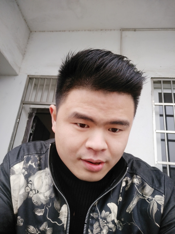 随遇而安的第一张照片--光泽相亲网