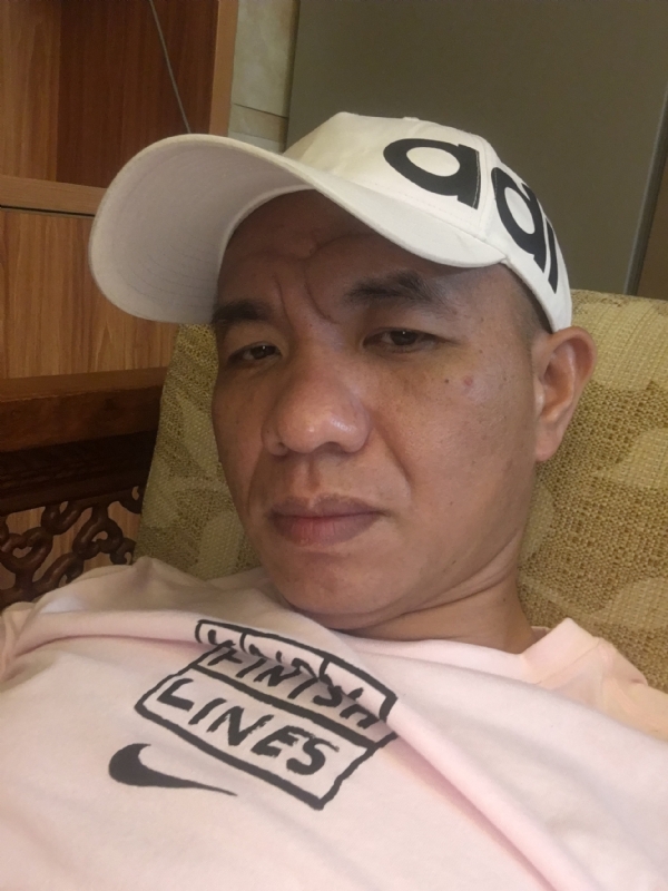 坚持到底的第一张照片--光泽相亲网