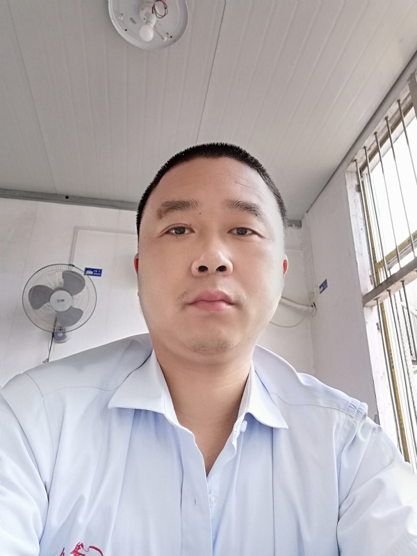 平安的第一张照片--光泽相亲网