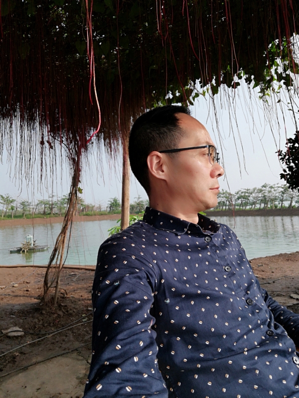 守望烟云的第一张照片--光泽相亲网