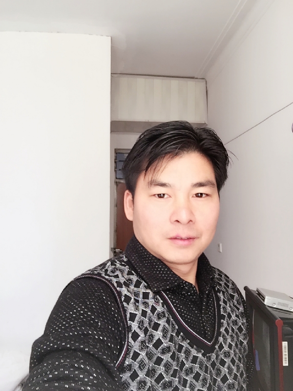 清风的第一张照片--光泽相亲网