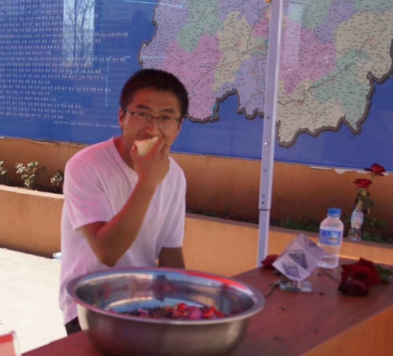 寻水的第一张照片--光泽相亲网