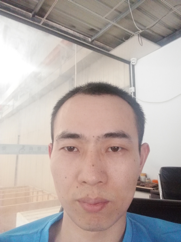 合十的第一张照片--光泽相亲网