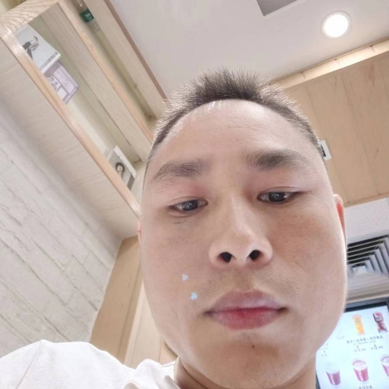 帅了几十年的第一张照片--光泽相亲网