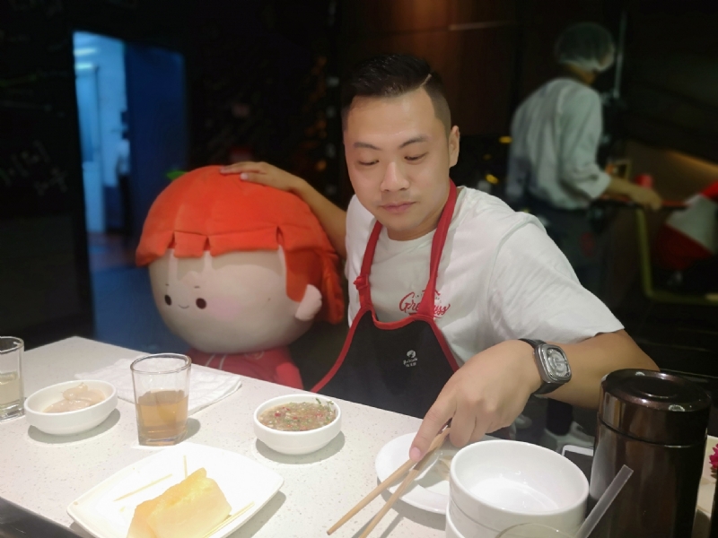 逆行的第一张照片--光泽相亲网