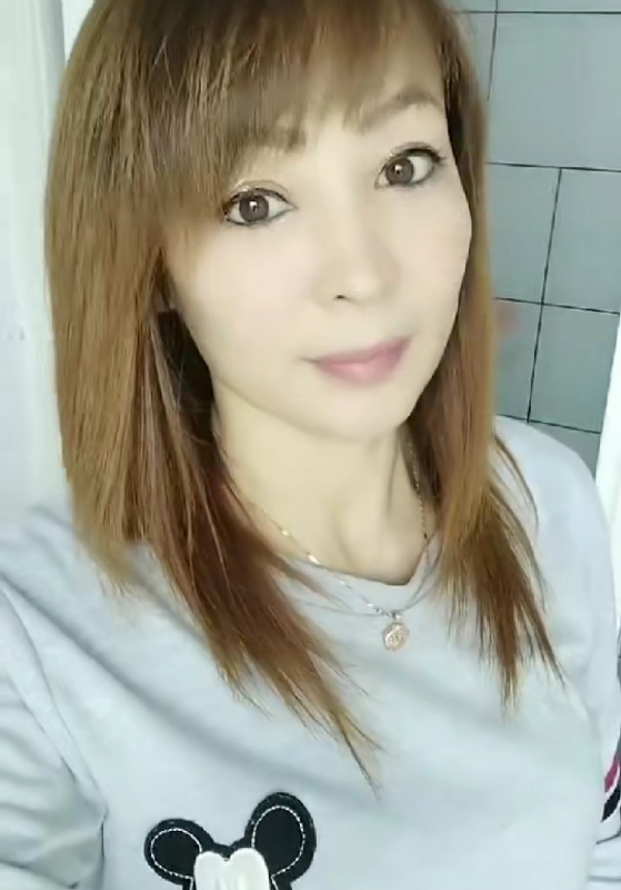 魅力白玲的第一张照片--光泽相亲网