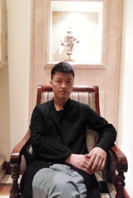 制片人杨亚林的第二张照片--光泽相亲网