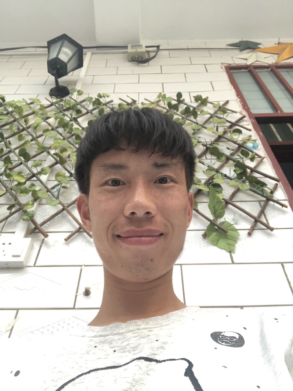 夏天的第三张照片--光泽相亲网