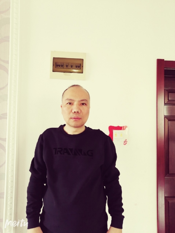 酒香四溢的第一张照片--光泽相亲网