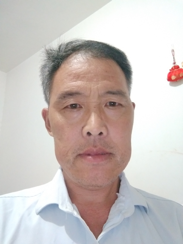 邹学辉的第三张照片--光泽相亲网