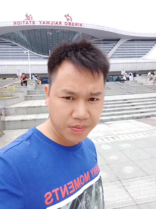 笑对人生的第一张照片--光泽相亲网