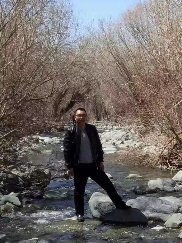 一路的第一张照片--光泽相亲网