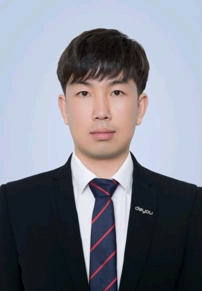 终究被人海淹没的第二张照片--光泽相亲网