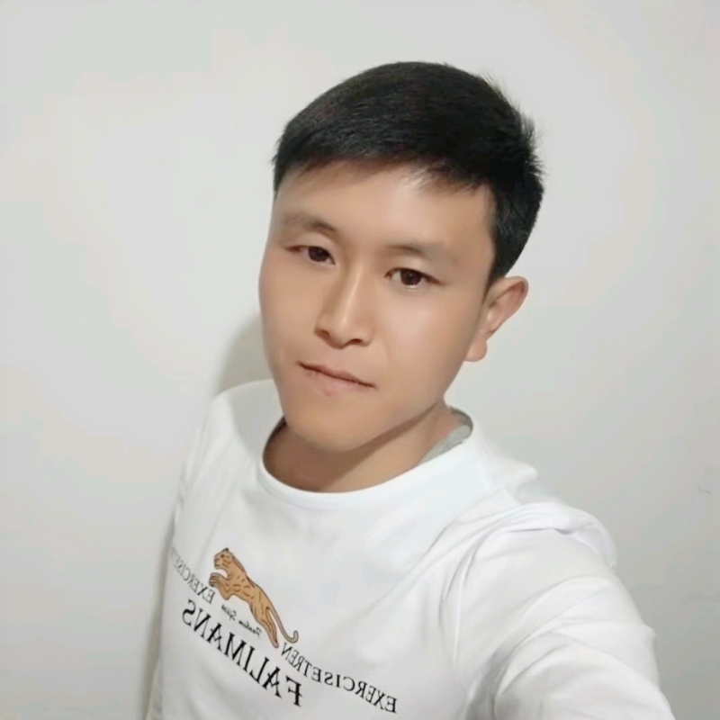 小雨滔滔的第一张照片--光泽相亲网