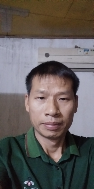 执着跋涉的第三张照片--光泽相亲网