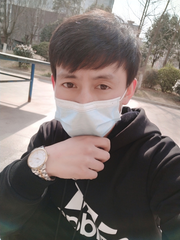 简单的幸福的第一张照片--光泽相亲网