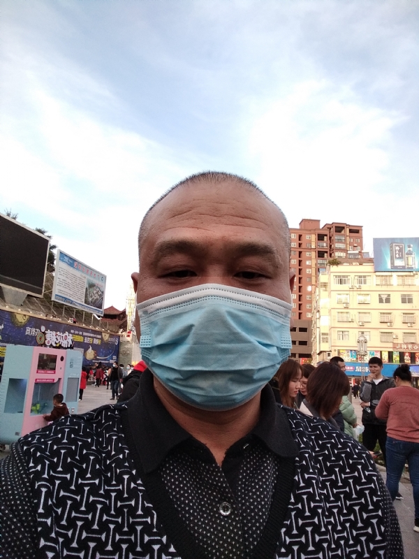 港湾的第一张照片--光泽相亲网