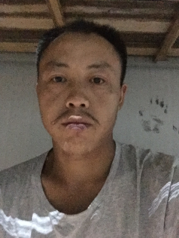 老曹的第二张照片--光泽相亲网