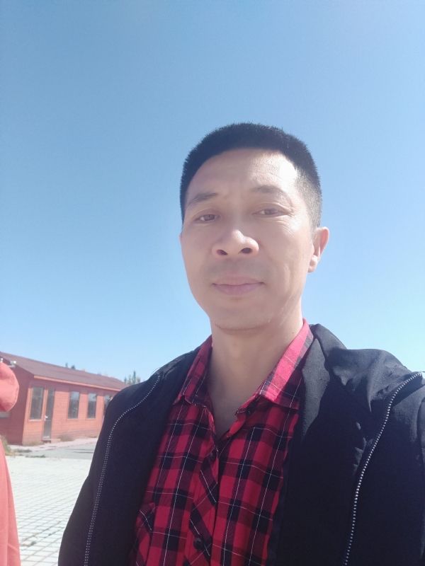 风滚草的坚持的第一张照片--光泽相亲网
