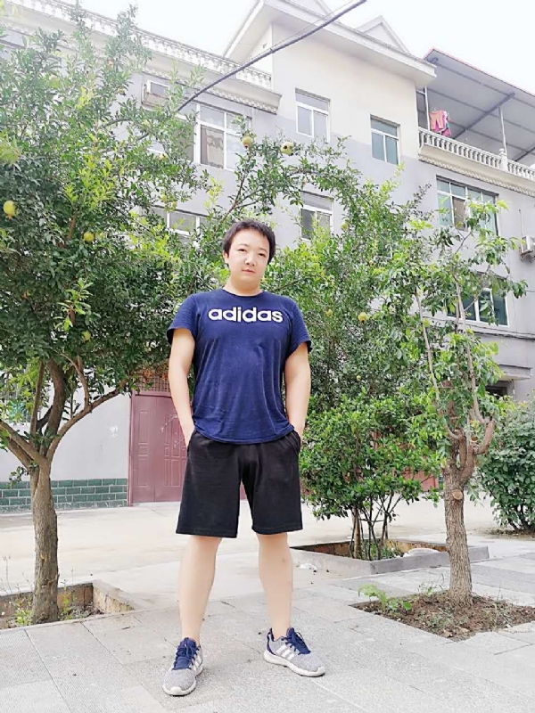 小宇的第一张照片--光泽相亲网