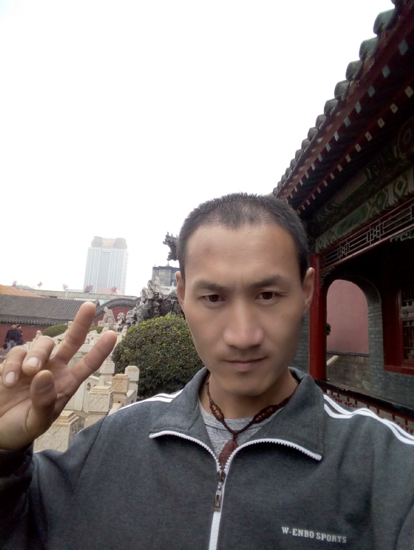 清雨的第一张照片--光泽相亲网