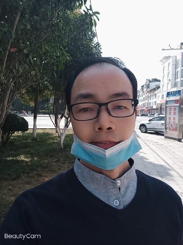 开心生活的第一张照片--光泽相亲网