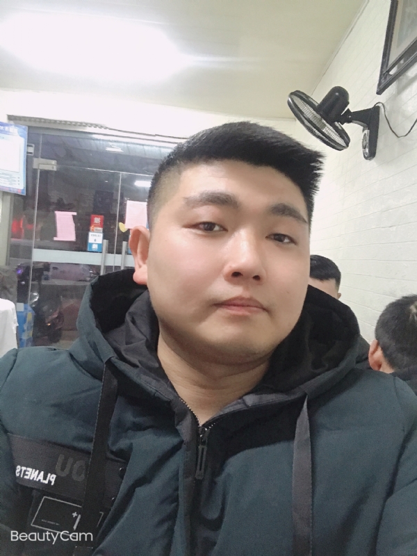回忆是个小孩的第一张照片--光泽相亲网