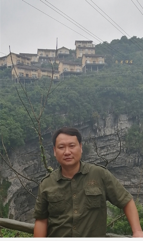 迷彩人生的第一张照片--光泽相亲网