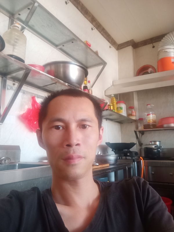 生活还在继续的第一张照片--光泽相亲网
