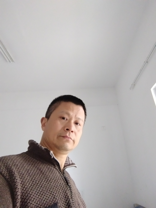 无云的第一张照片--光泽相亲网
