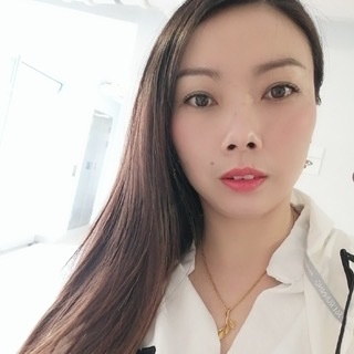 粉色蝴蝶結的第一张照片--光泽相亲网
