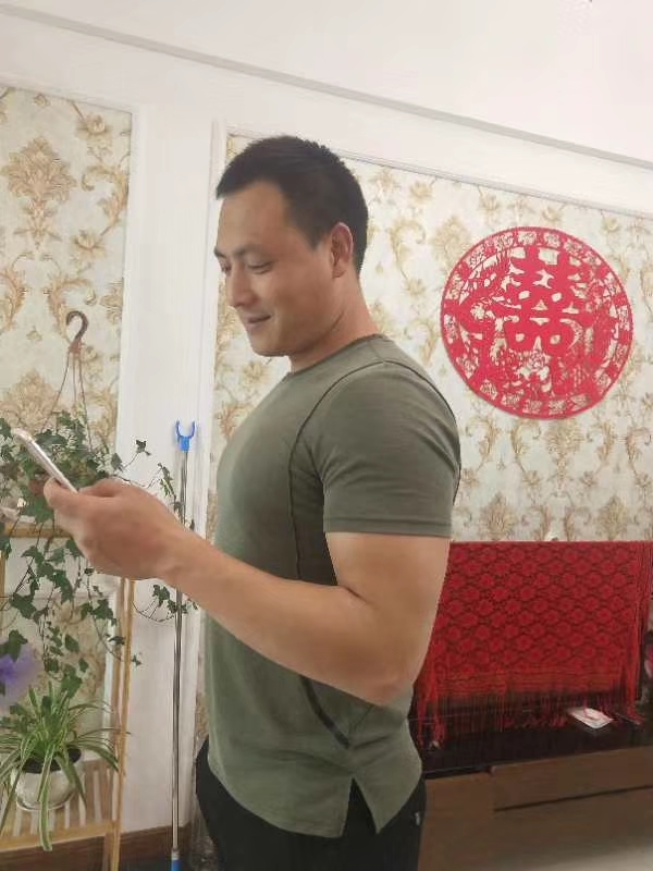 旧时相识的第三张照片--光泽相亲网
