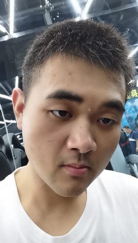 回眸一笑的第一张照片--光泽相亲网