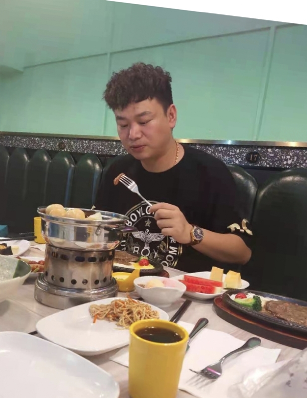 杰的第一张照片--光泽相亲网