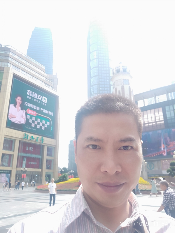 空气的第一张照片--光泽相亲网
