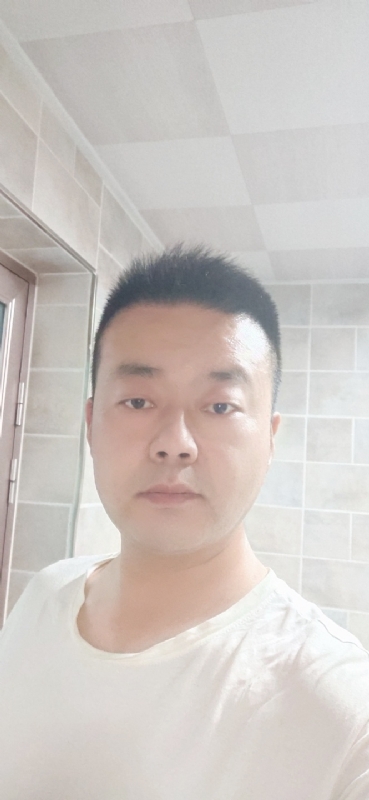 yangyongpingaoi的第一张照片--光泽相亲网
