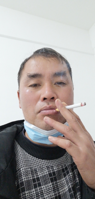 龙心的第一张照片--光泽相亲网
