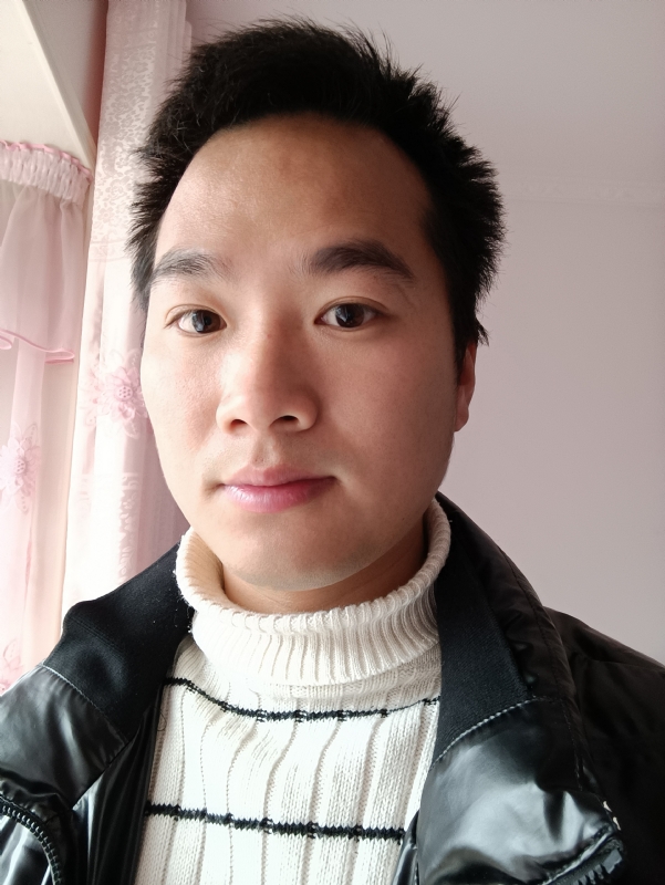 小杨的第一张照片--光泽相亲网