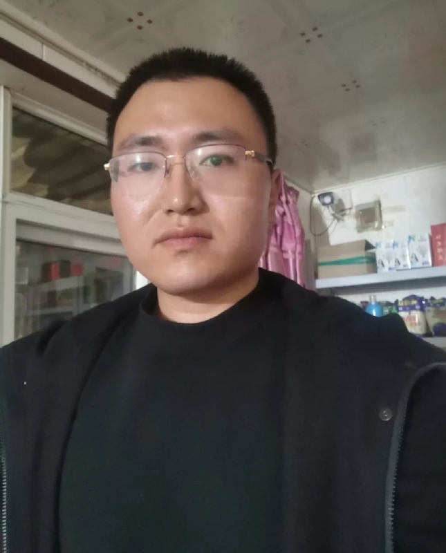 白杨的第一张照片--光泽相亲网