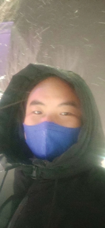 海子的第一张照片--光泽相亲网