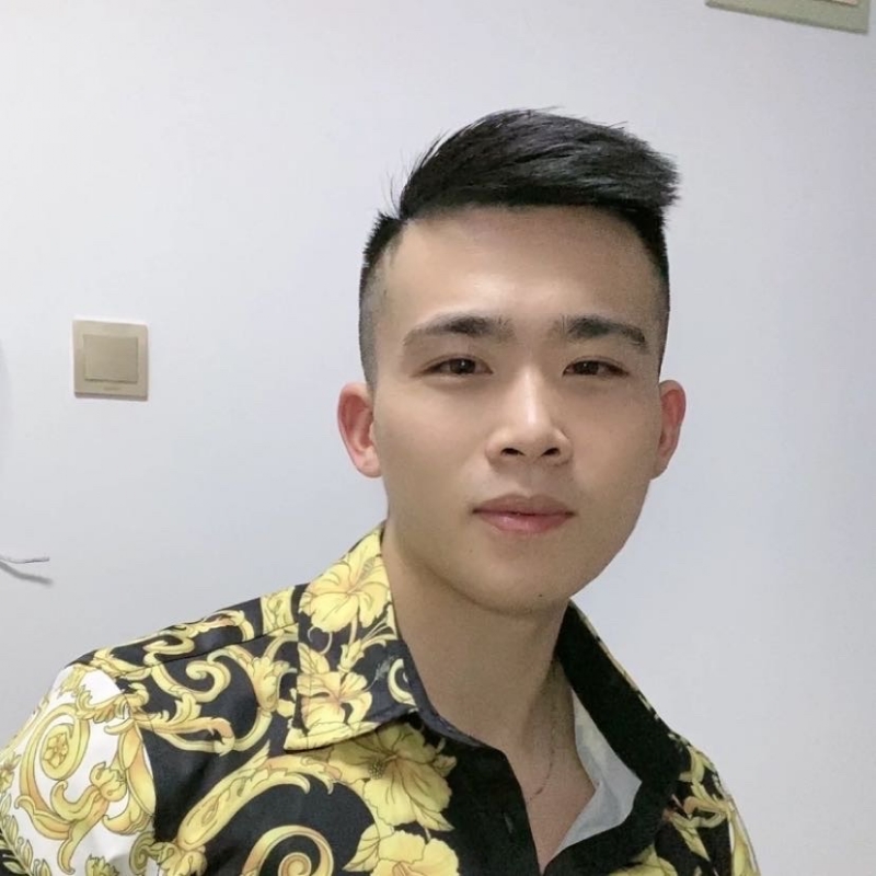 迷彩冲锋衣的第一张照片--光泽相亲网