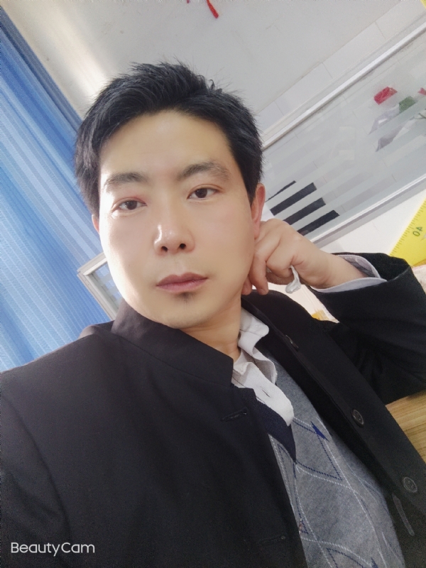 铜豌豆的第一张照片--光泽相亲网