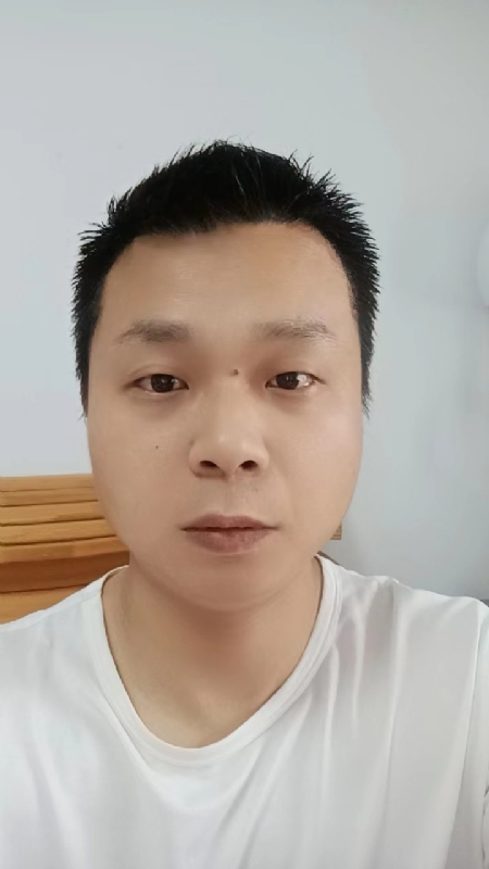 阳光的第一张照片--光泽相亲网