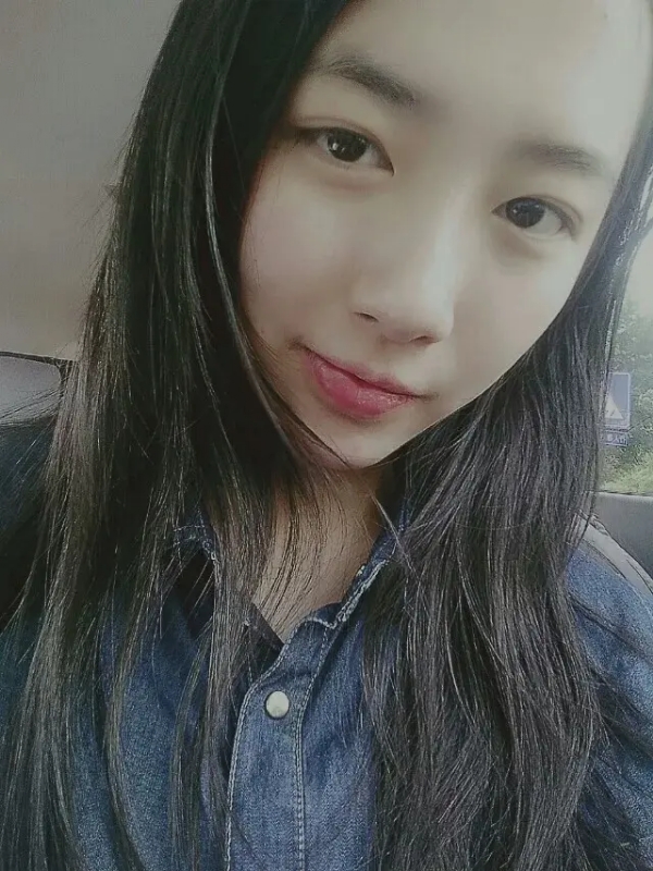 小她的第一张照片--光泽相亲网